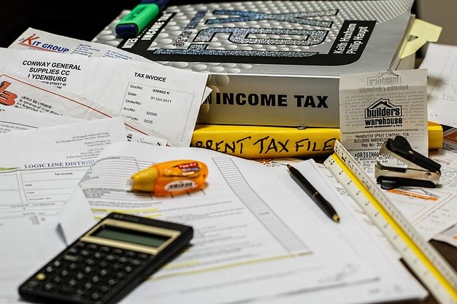 Tributação nos investimentos em ações e fundos imobiliários