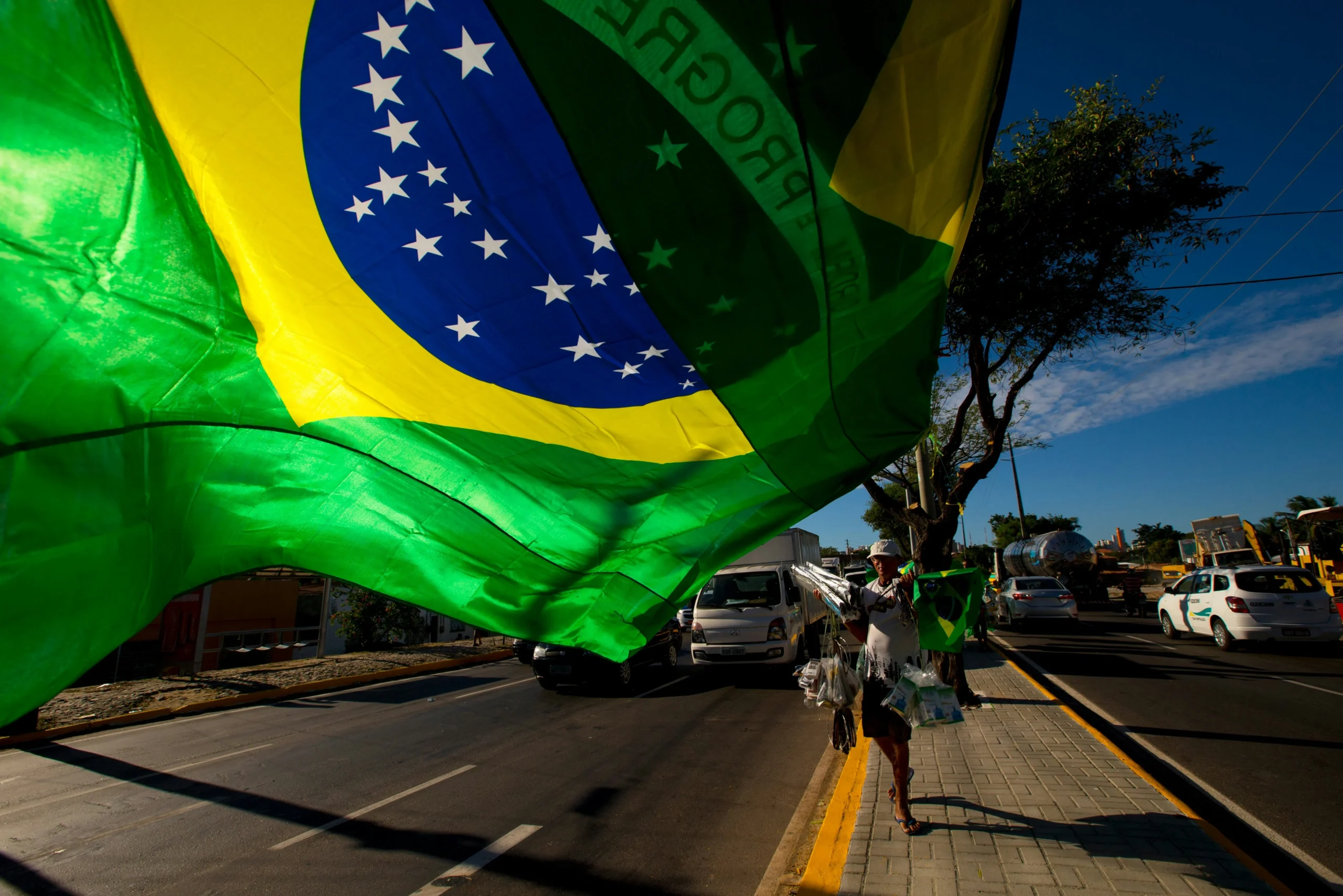 Tarifaço de Trump: Brasil aumenta suas exportações apesar da taxação de 50%